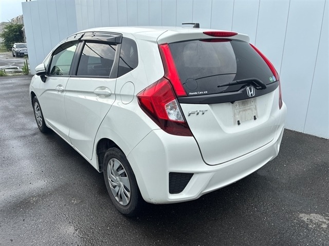 Honda FIT 2017 8146123-1