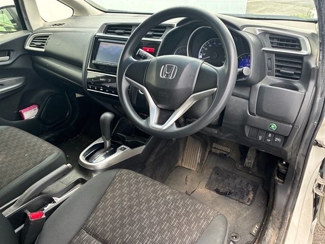 Honda FIT 2017 8146123-3