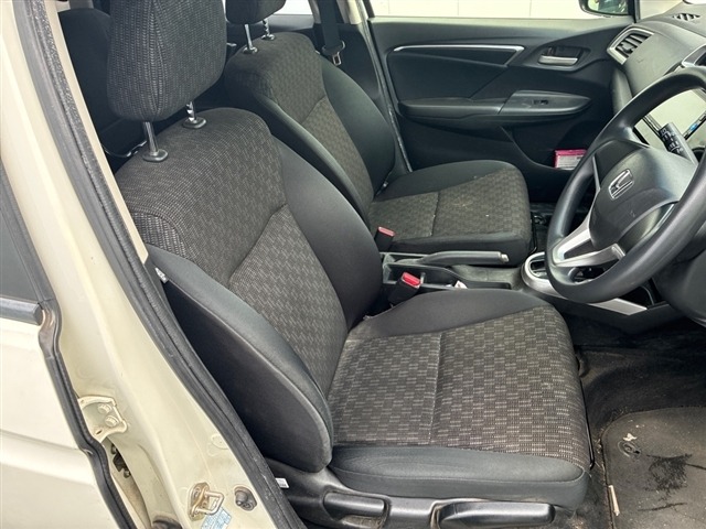 Honda FIT 2017 8146123-5
