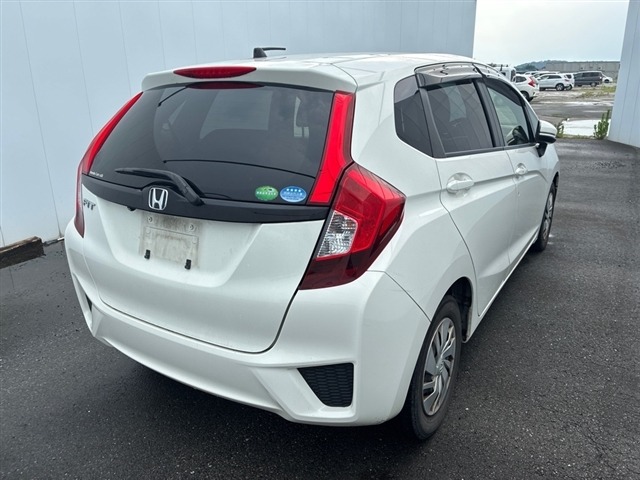 Honda FIT 2017 8146123-8
