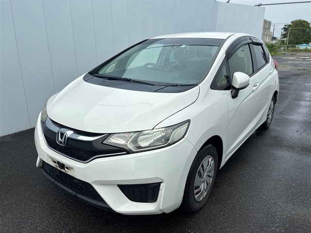 Honda FIT 2017 8146123-9