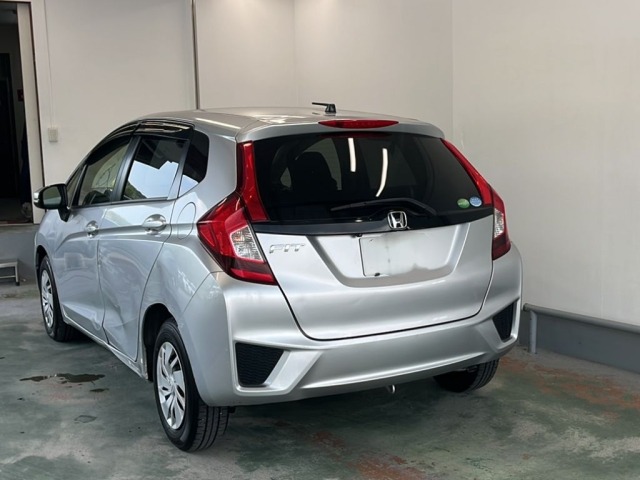 Honda FIT 2015 8146428-1