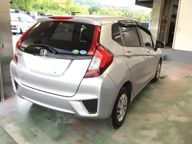 Honda FIT 2015 8146428-4