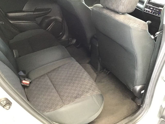 Honda FIT 2015 8146428-6