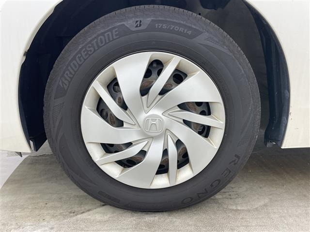 Honda FIT 2016 8147227-11