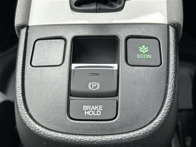 Honda FIT 2021 8147313-1