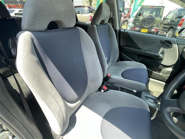 Honda FIT 2004 8147476-9