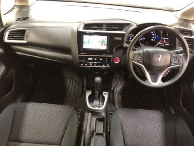 Honda FIT 2017 8147557-4