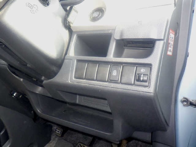 Mazda FLAIR 2014 8149451-6