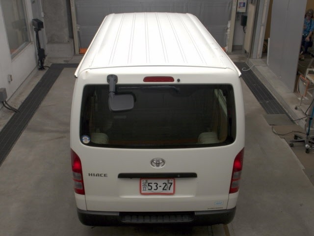 Toyota HIACE VAN 2020 8142583-7
