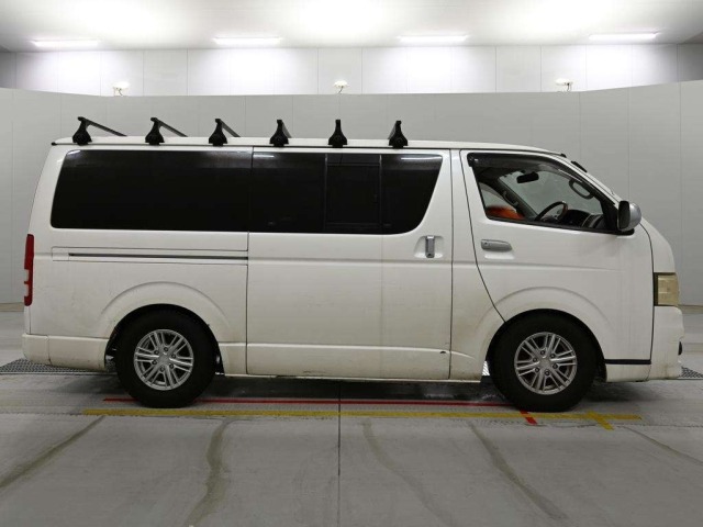 Toyota HIACE VAN 2010 8142607-3