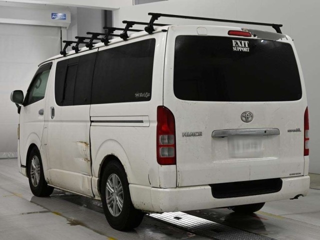Toyota HIACE VAN 2010 8142607-6