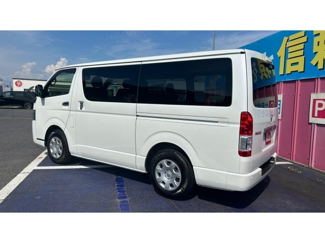 Toyota HIACE VAN 2024 8142725-1