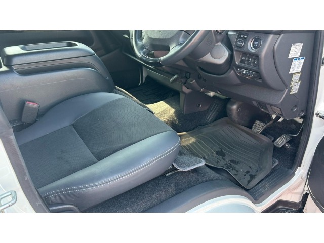 Toyota HIACE VAN 2024 8142725-8