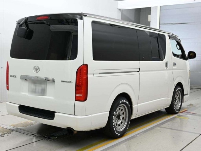 Toyota HIACE VAN 2010 8142750-1