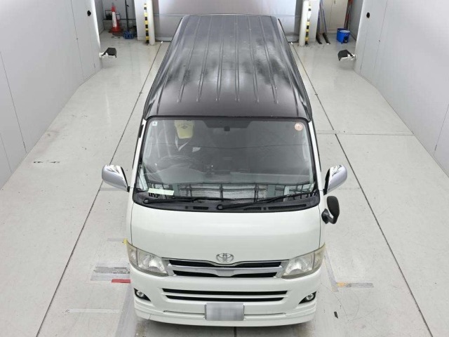 Toyota HIACE VAN 2010 8142750-7
