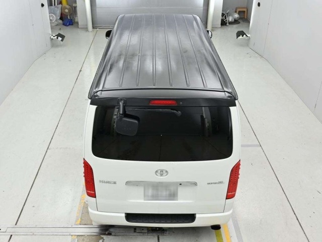 Toyota HIACE VAN 2010 8142750-8