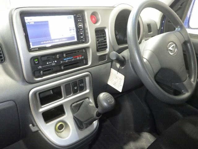Daihatsu HIJET VAN 2015 8147952-3
