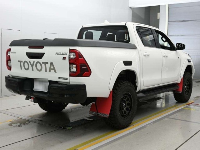 Toyota HILUX 2023 8147958-1