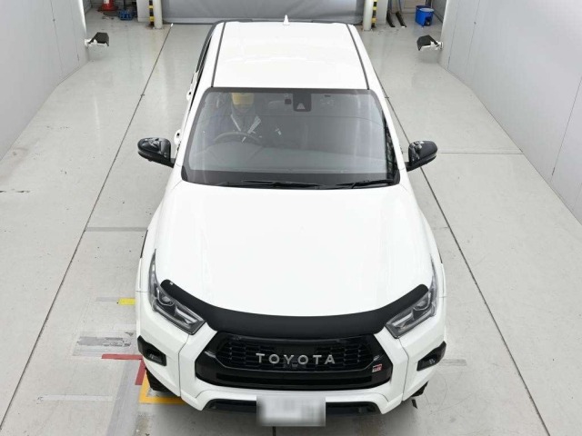 Toyota HILUX 2023 8147958-7
