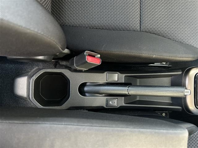 Suzuki IGNIS 2017 8144737-11