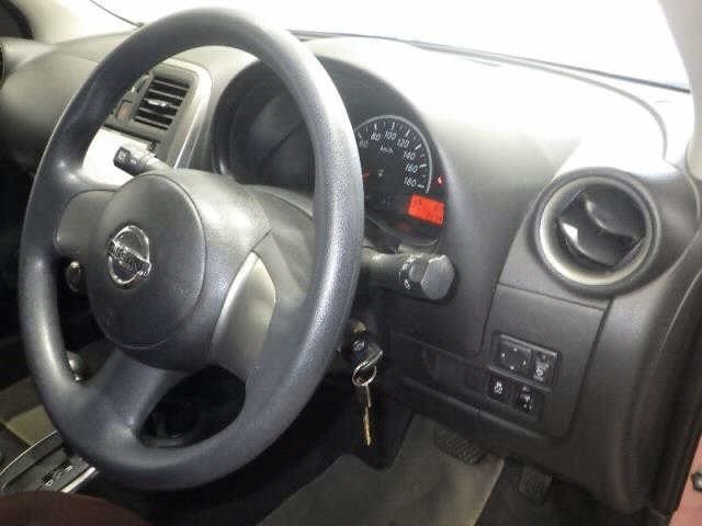 Nissan MARCH 2015 8138831-7