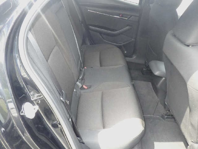 Mazda MAZDA3 2019 8150273-8