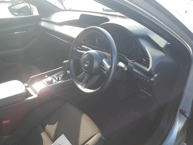Mazda MAZDA3 2023 8150275-9