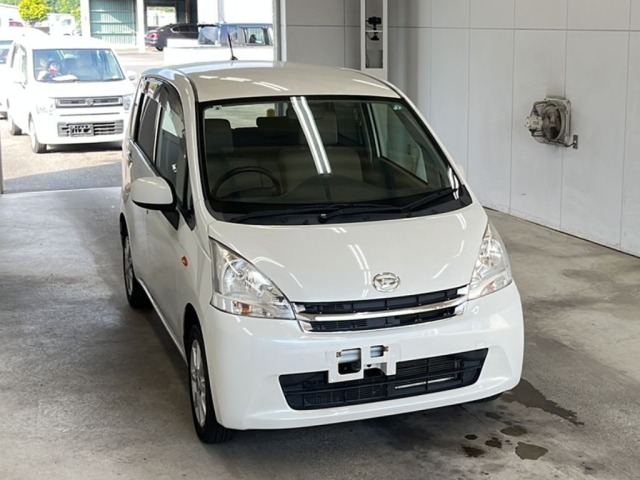 Daihatsu MOVE 2011 8147051-4