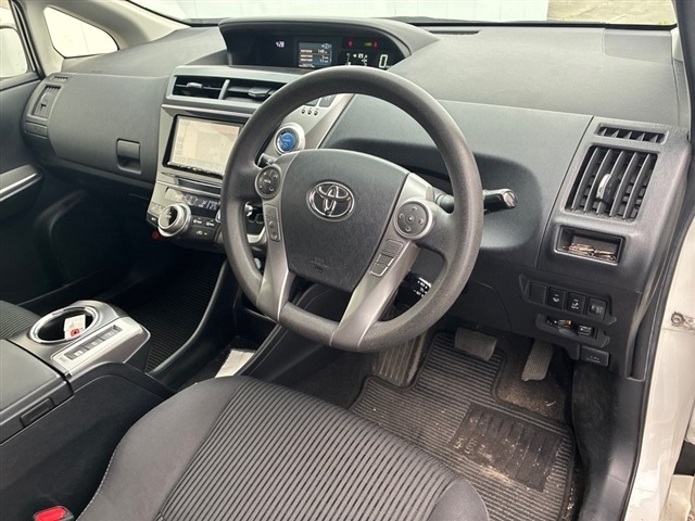 Toyota PRIUS 2016 8150279-3