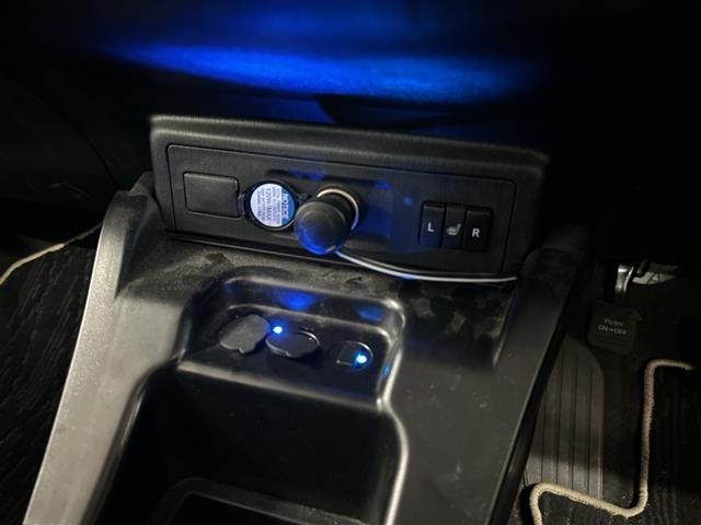 Toyota PRIUS 2016 8150330-12