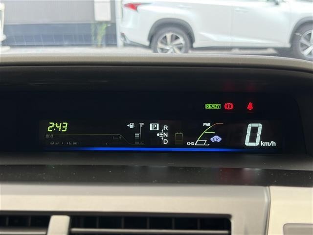 Toyota PRIUS 2011 8150355-3