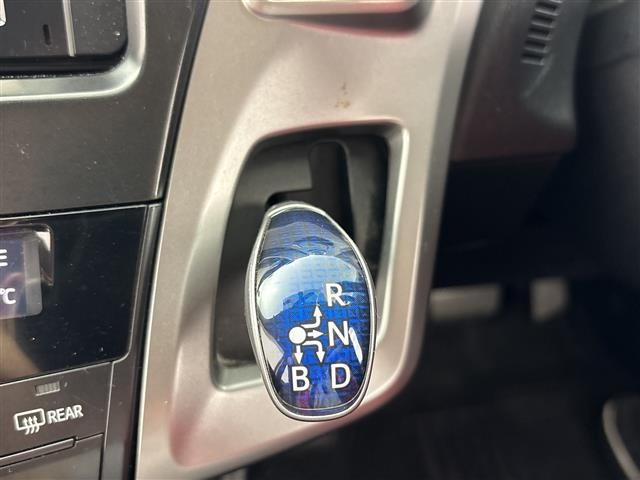 Toyota PRIUS 2015 8150369-21