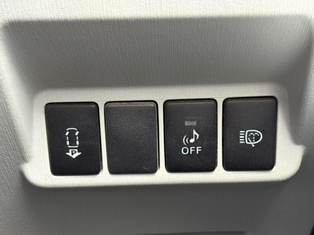 Toyota PRIUS 2011 8150377-12