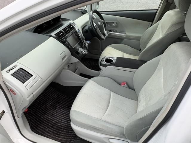 Toyota PRIUS 2011 8150377-4