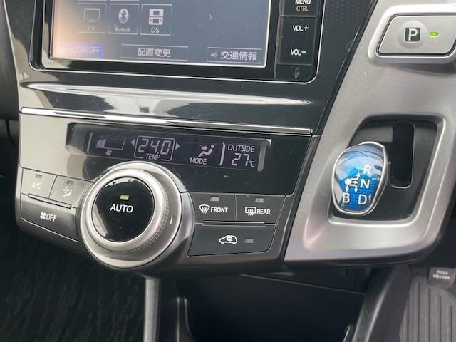 Toyota PRIUS 2015 8150395-17