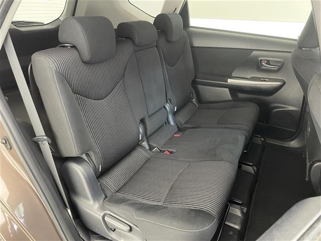 Toyota PRIUS 2015 8150409-4