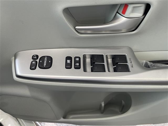 Toyota PRIUS 2011 8150425-10