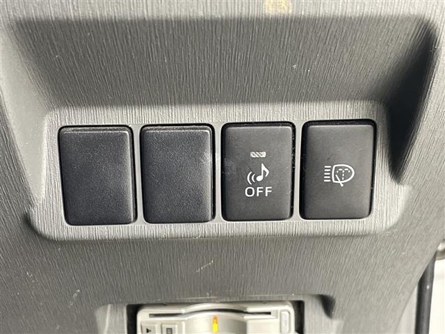 Toyota PRIUS 2011 8150427-11