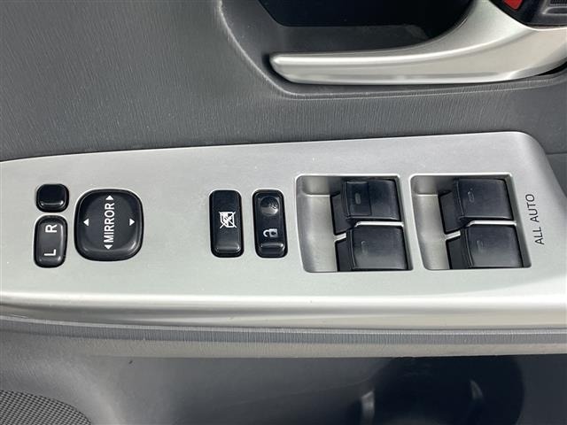 Toyota PRIUS 2011 8150427-20