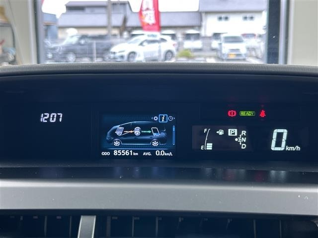 Toyota PRIUS 2015 8150431-19