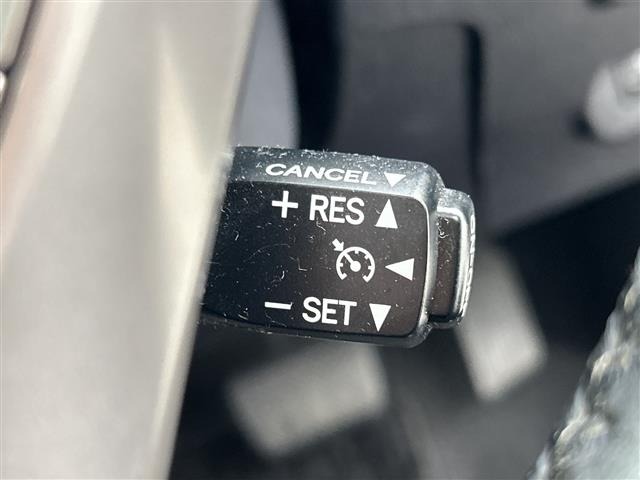 Toyota PRIUS 2015 8150431-7