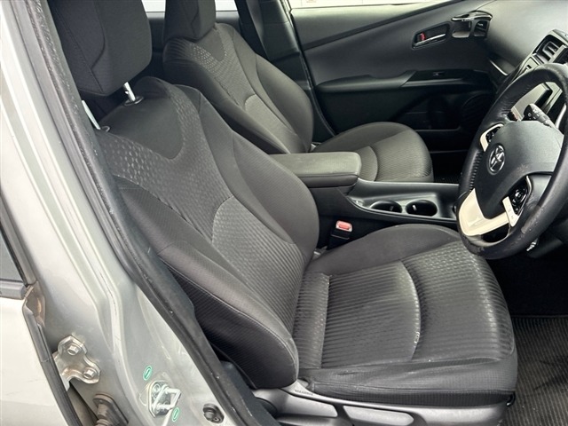Toyota PRIUS 2017 8150747-5