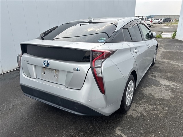 Toyota PRIUS 2017 8150747-8