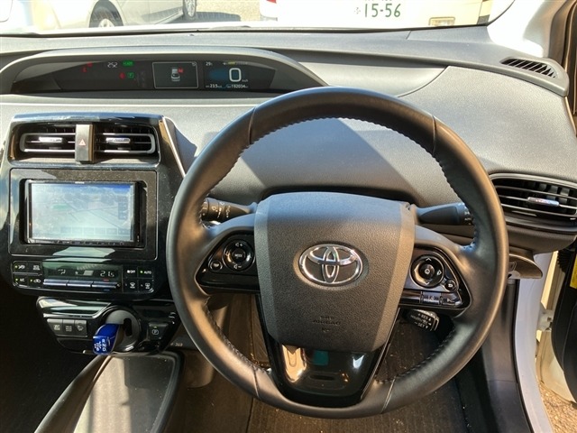 Toyota PRIUS 2019 8150764-3