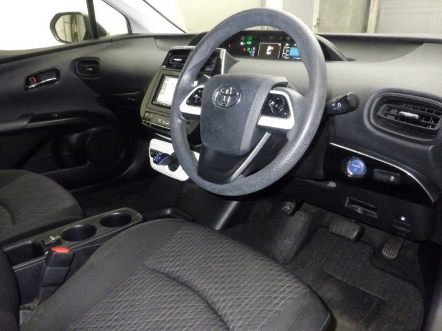 Toyota PRIUS 2018 8150808-3