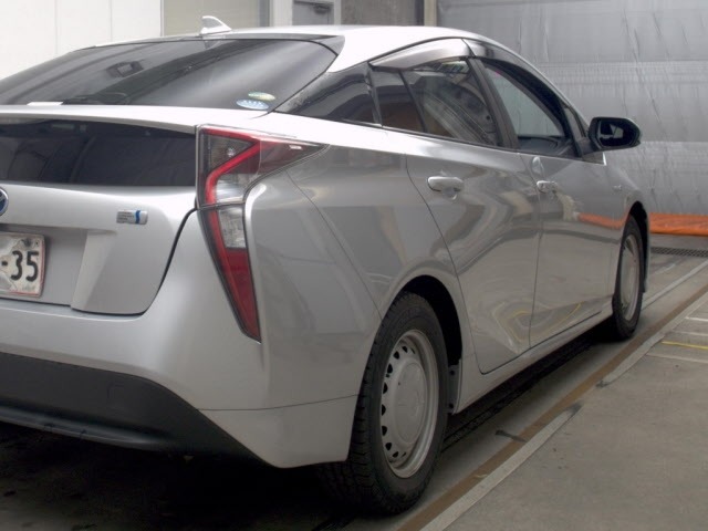 Toyota PRIUS 2018 8150808-5