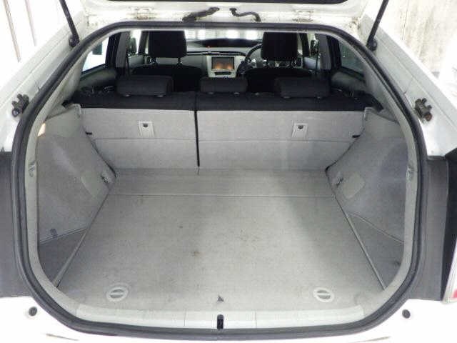 Toyota PRIUS 2013 8150825-9