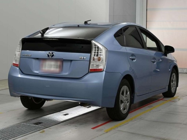 Toyota PRIUS 2011 8150832-1