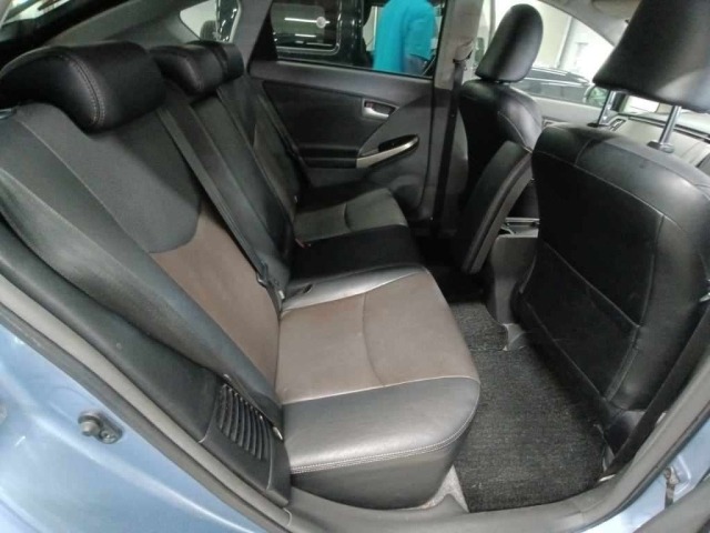 Toyota PRIUS 2011 8150832-12